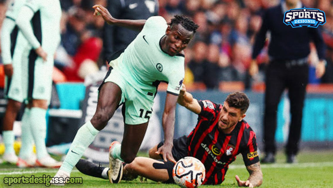 Chelsea's Unfortunate Wardrobe Malfunction Nicolas Jackson's Torn Shirt Raises Questions About Nike's 23-24 Third Kits